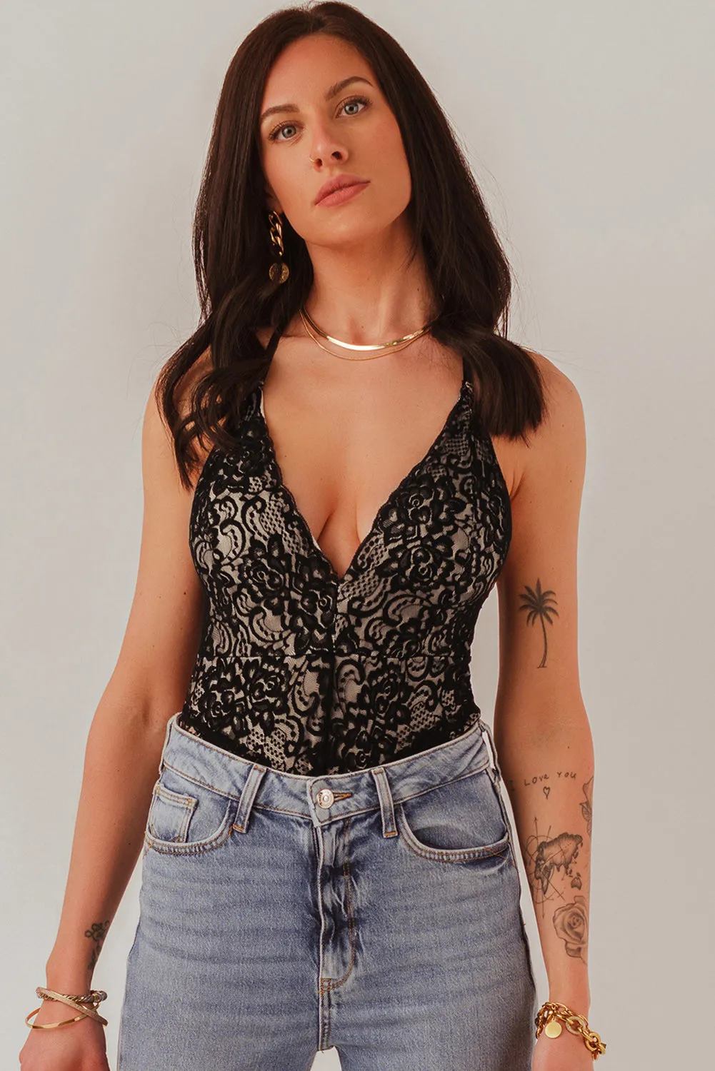 Black Halter Neck Backless Floral Crochet Lace Bodysuit