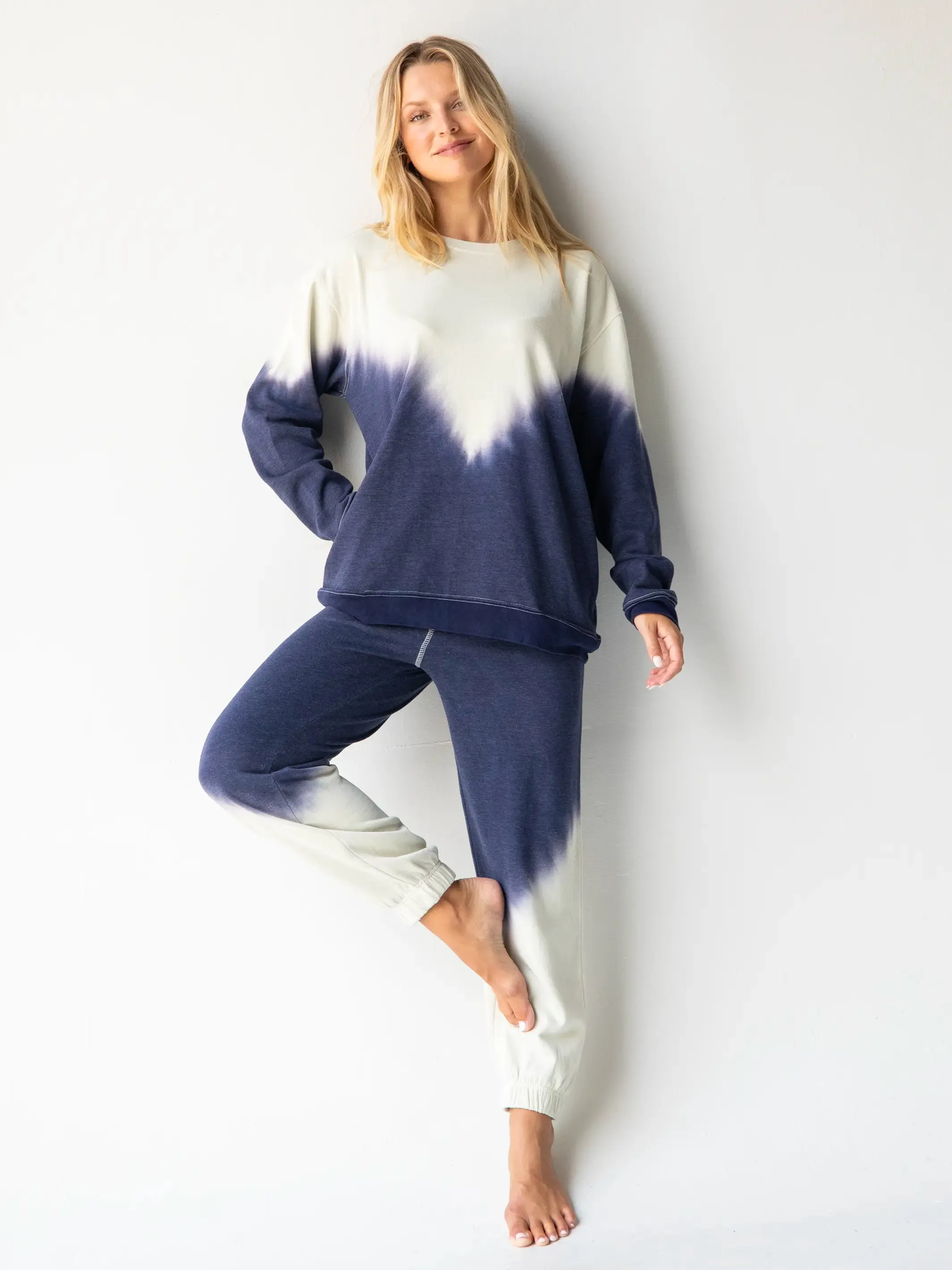 Comfy Crew Neck Sweatshirt - Navy Ombre