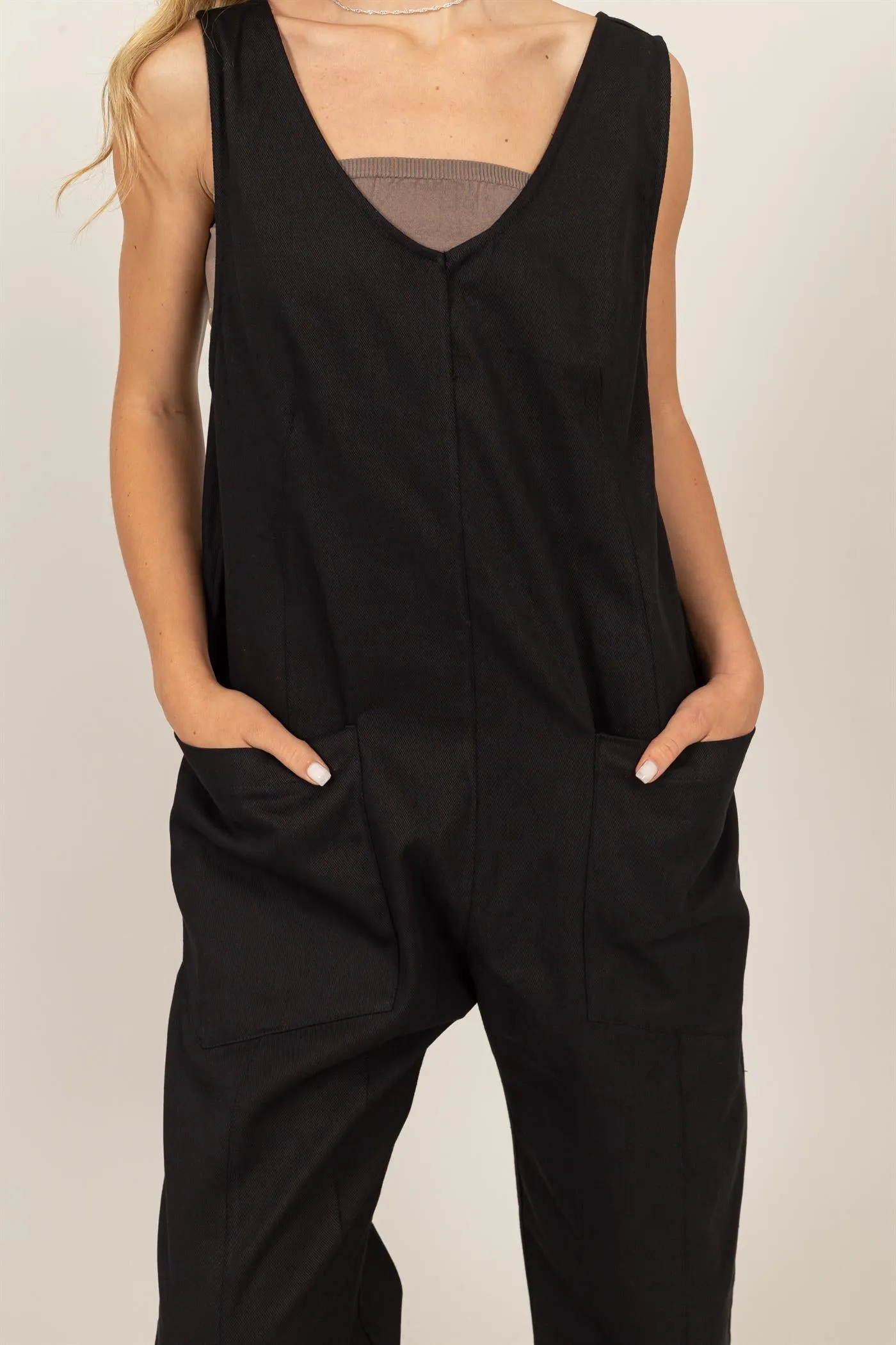 DZ24F353-RELAXED JUMPSUIT WITH PATCH POCKETS