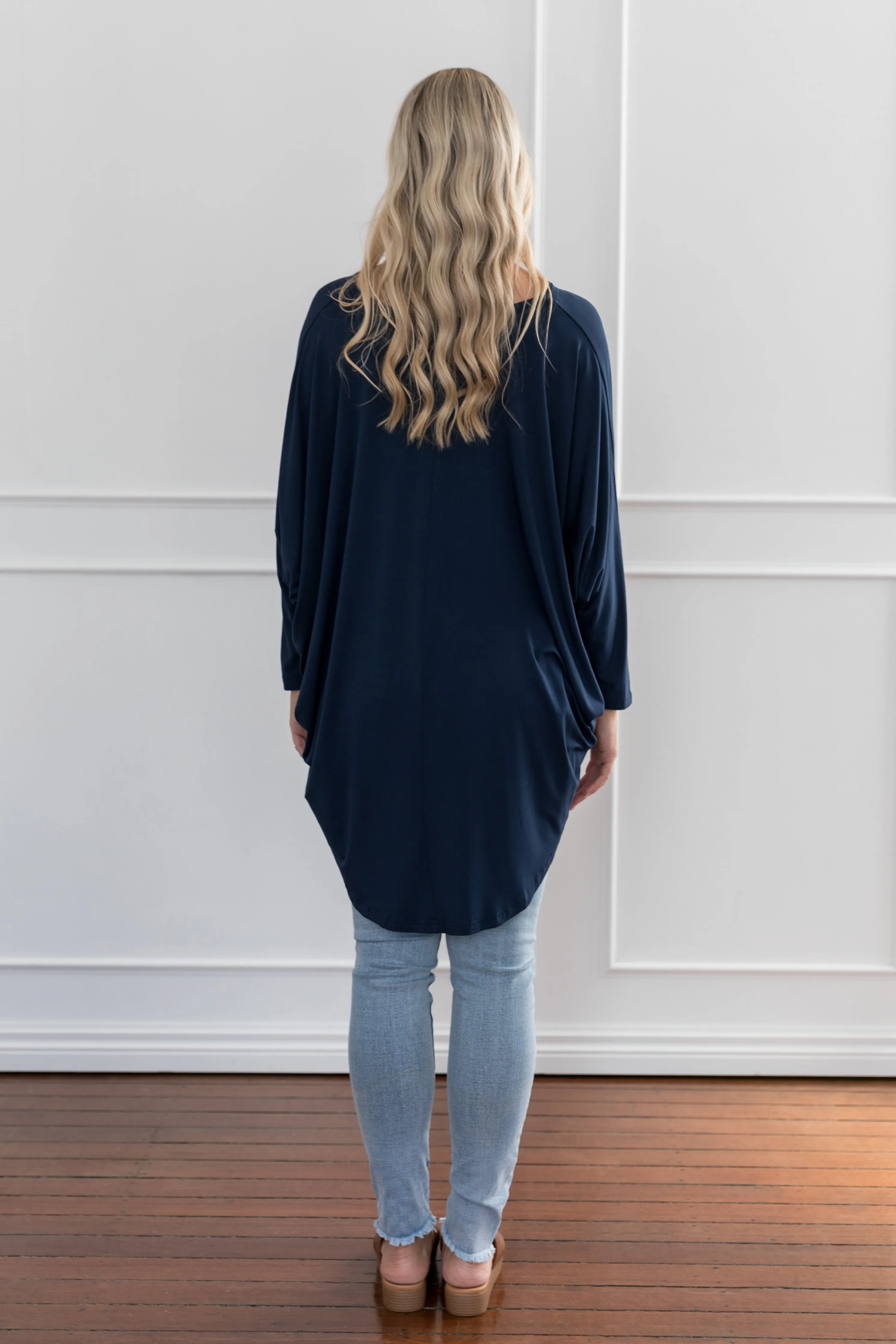 Long Sleeve Hi Low Miracle Top | Navy