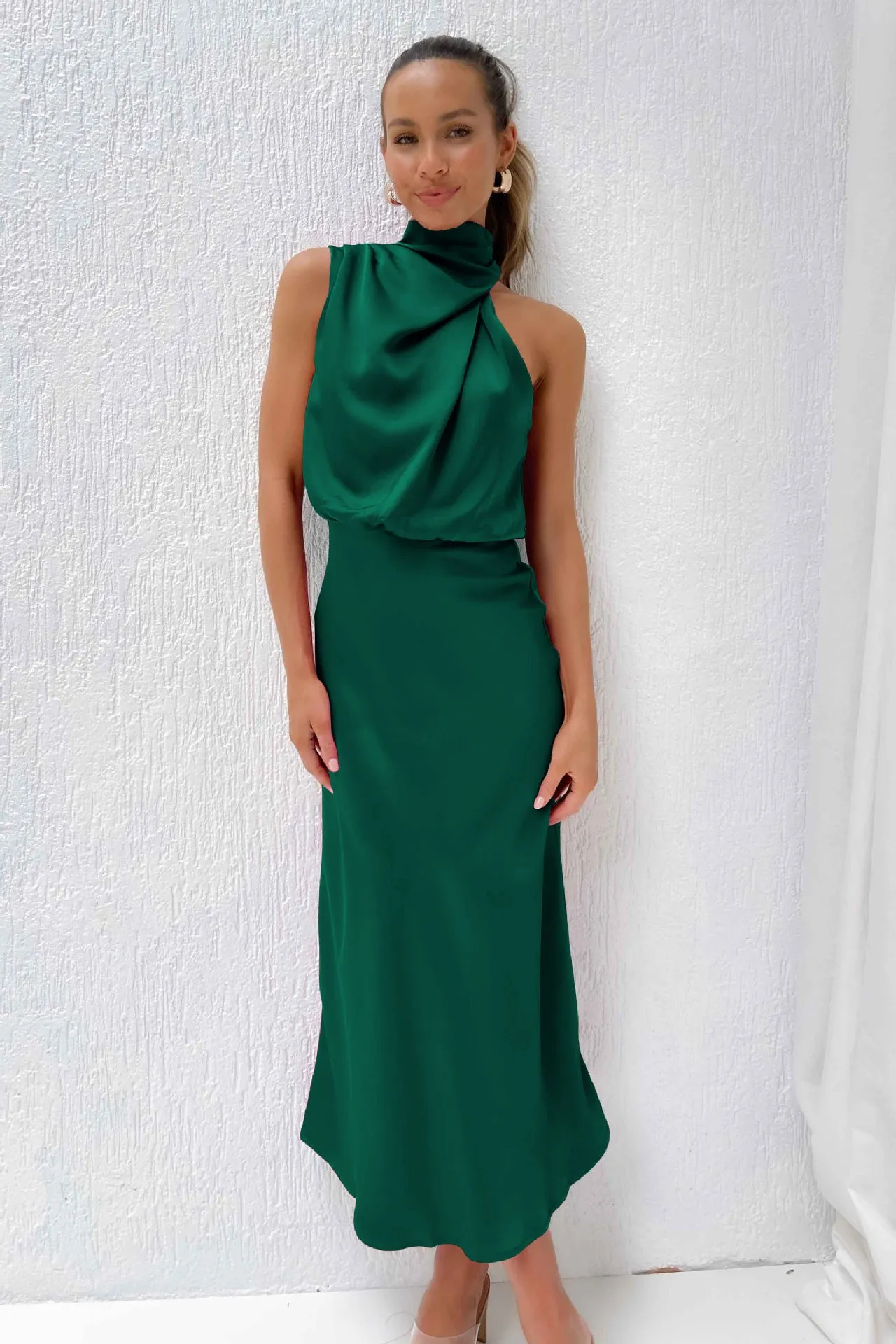 Solid Color Sleeveless Stylish Evening Satin Dress Wholesale Dresses