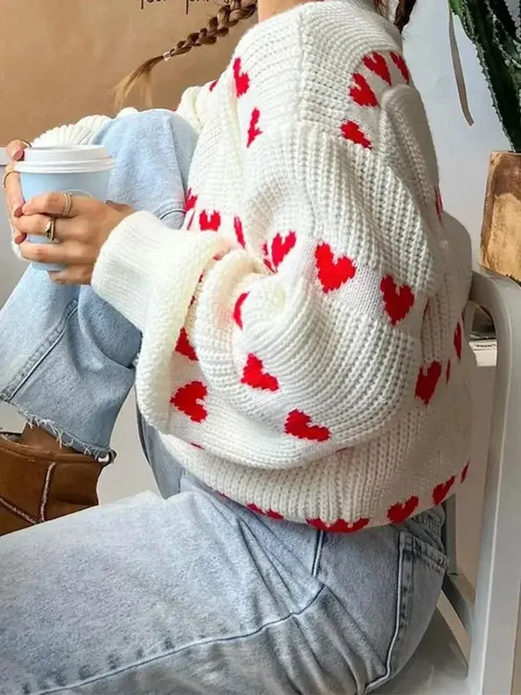 Sweet Heart Printed O Neck For Women Thick Warm Lantern Long Sleeved Sweater