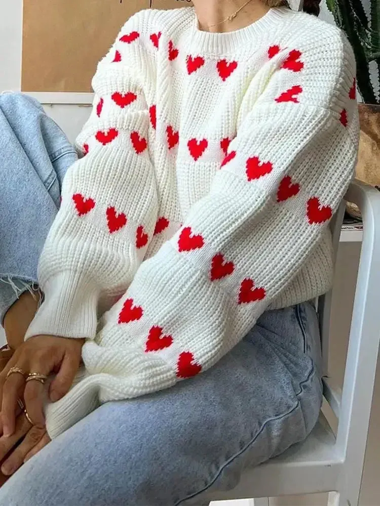 Sweet Heart Printed O Neck For Women Thick Warm Lantern Long Sleeved Sweater